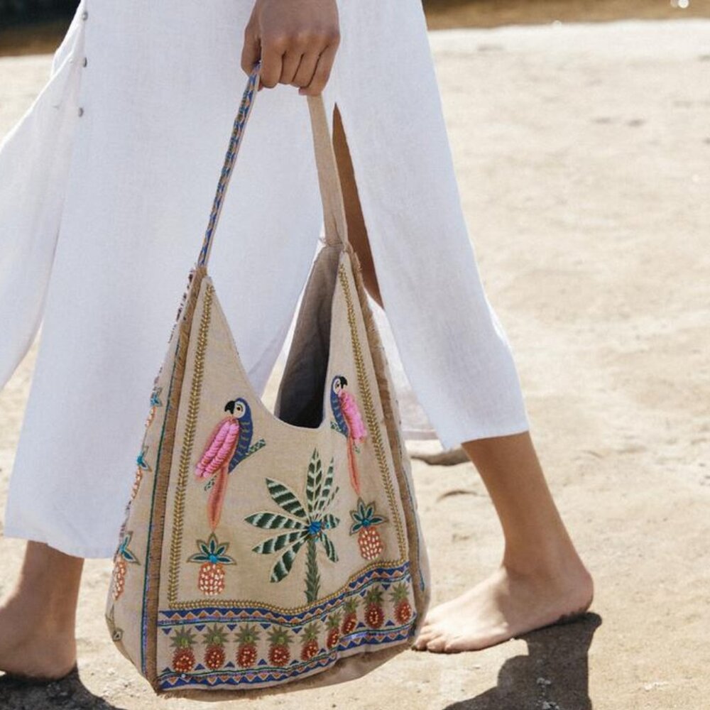 (SOLD) ZARA Beaded Shopper Parrot Ananas Summer Tropical Scene Shoulder Hobo Bag